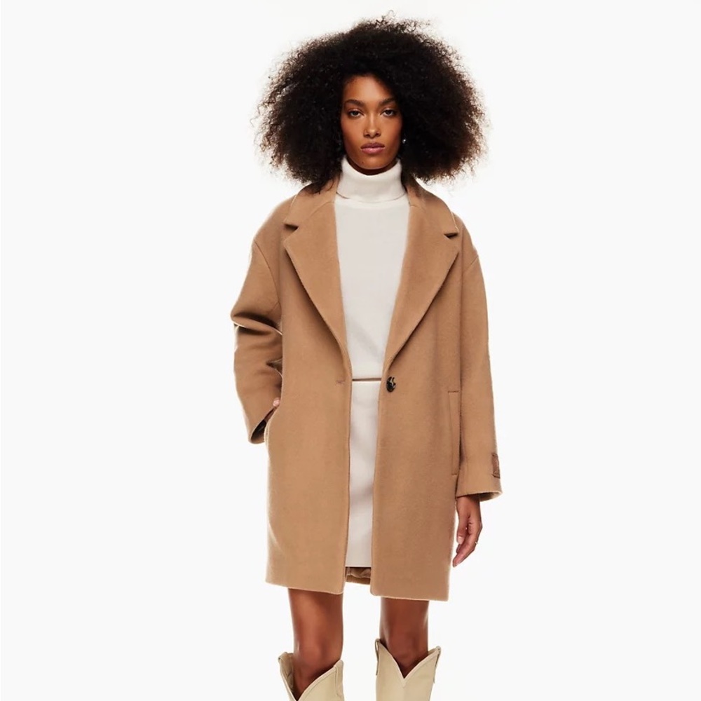 Aritzia Wilfred The Only Mid Coat